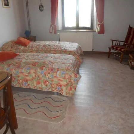 Fuer 8 Personen Ca 280 Qm In Mesnil-saint-blaise, Wallonie Maastal * Mesnil-Saint-Blaise